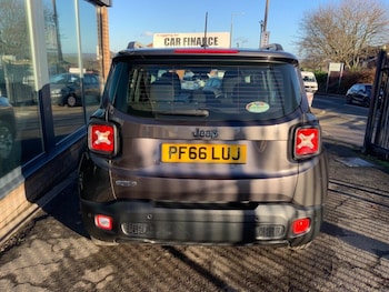 Used Jeep Renegade 2017 for sale - 77084761: Photo