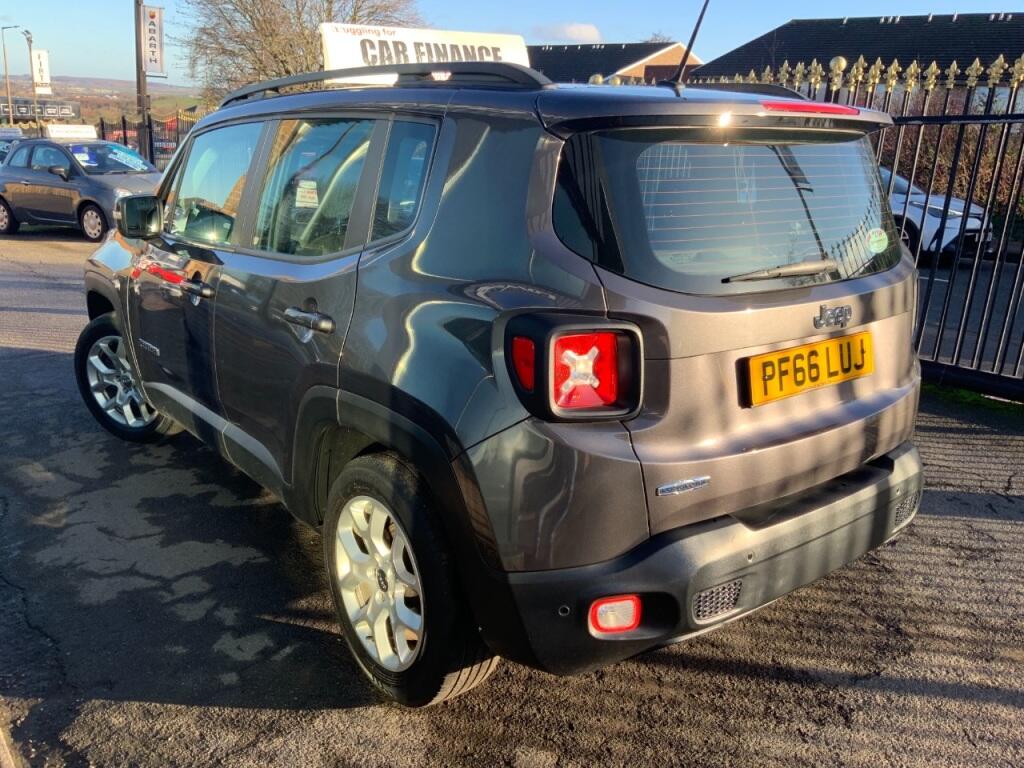 Used Jeep Renegade 2017 for sale - 77084761: Photo 5