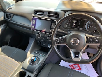 Used Nissan Leaf 2021 for sale - 79177844: Photo