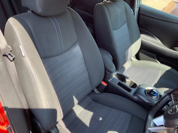 Used Nissan Leaf 2021 for sale - 79177844: Photo