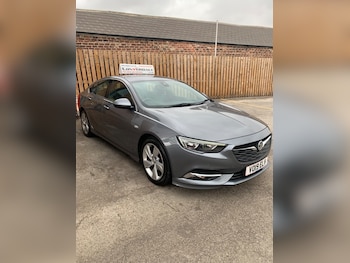 Used Vauxhall Insignia 2019 for sale - 79449482: Photo