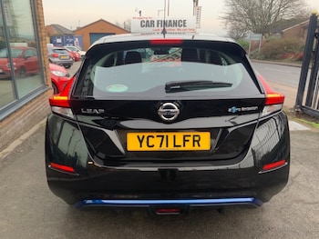 Used Nissan Leaf 2021 for sale - 77282514: Photo