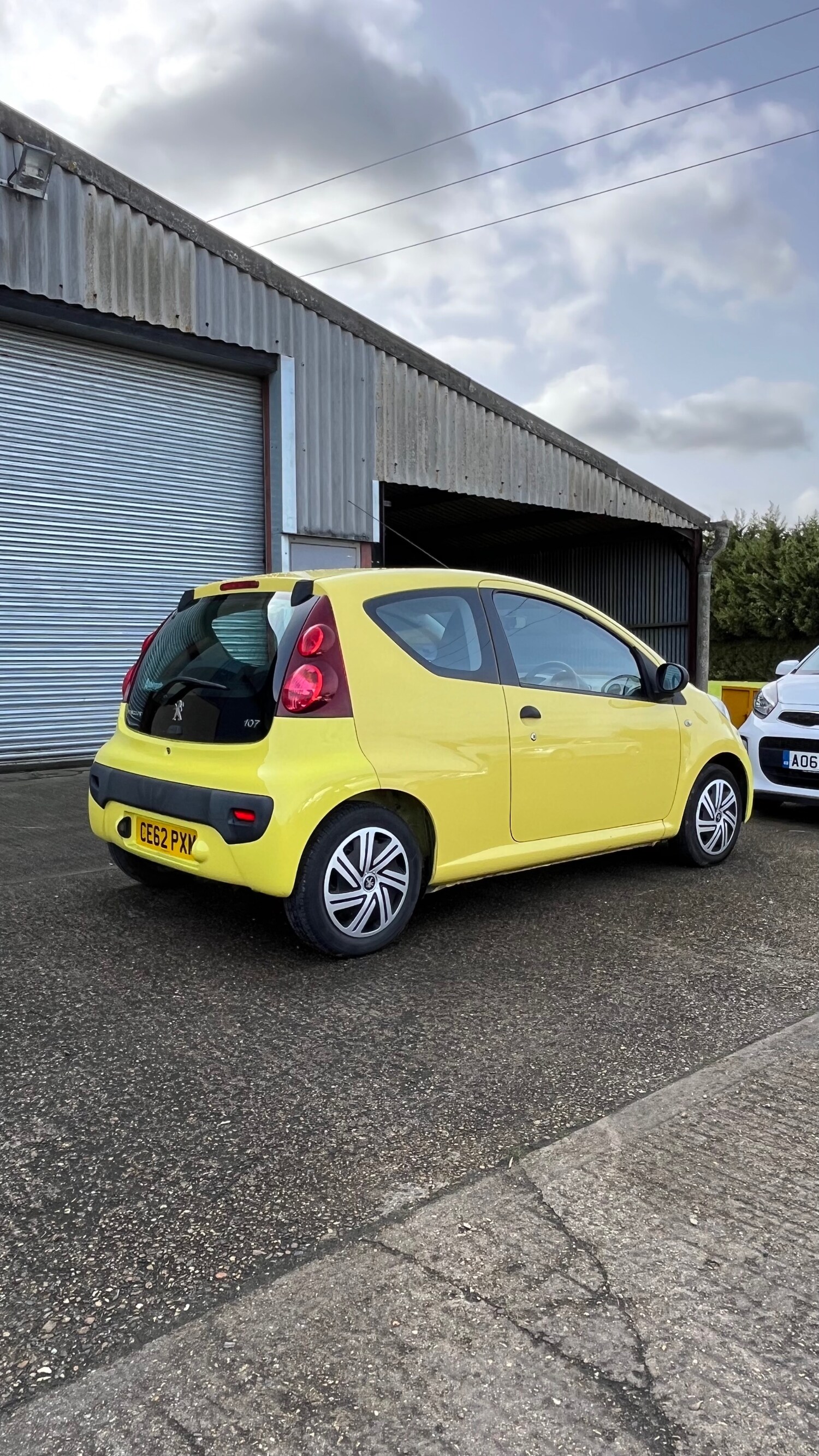 Used Peugeot 107 2012 for sale - 77677370: Photo 6