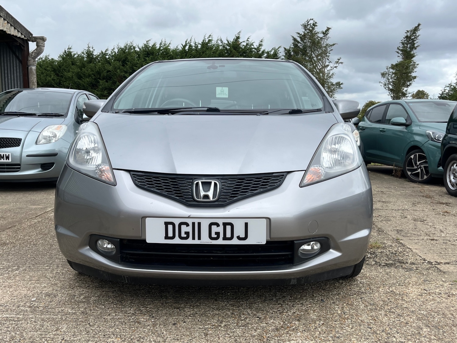 Used Honda Jazz 2011 for sale - 77137007: Photo 3