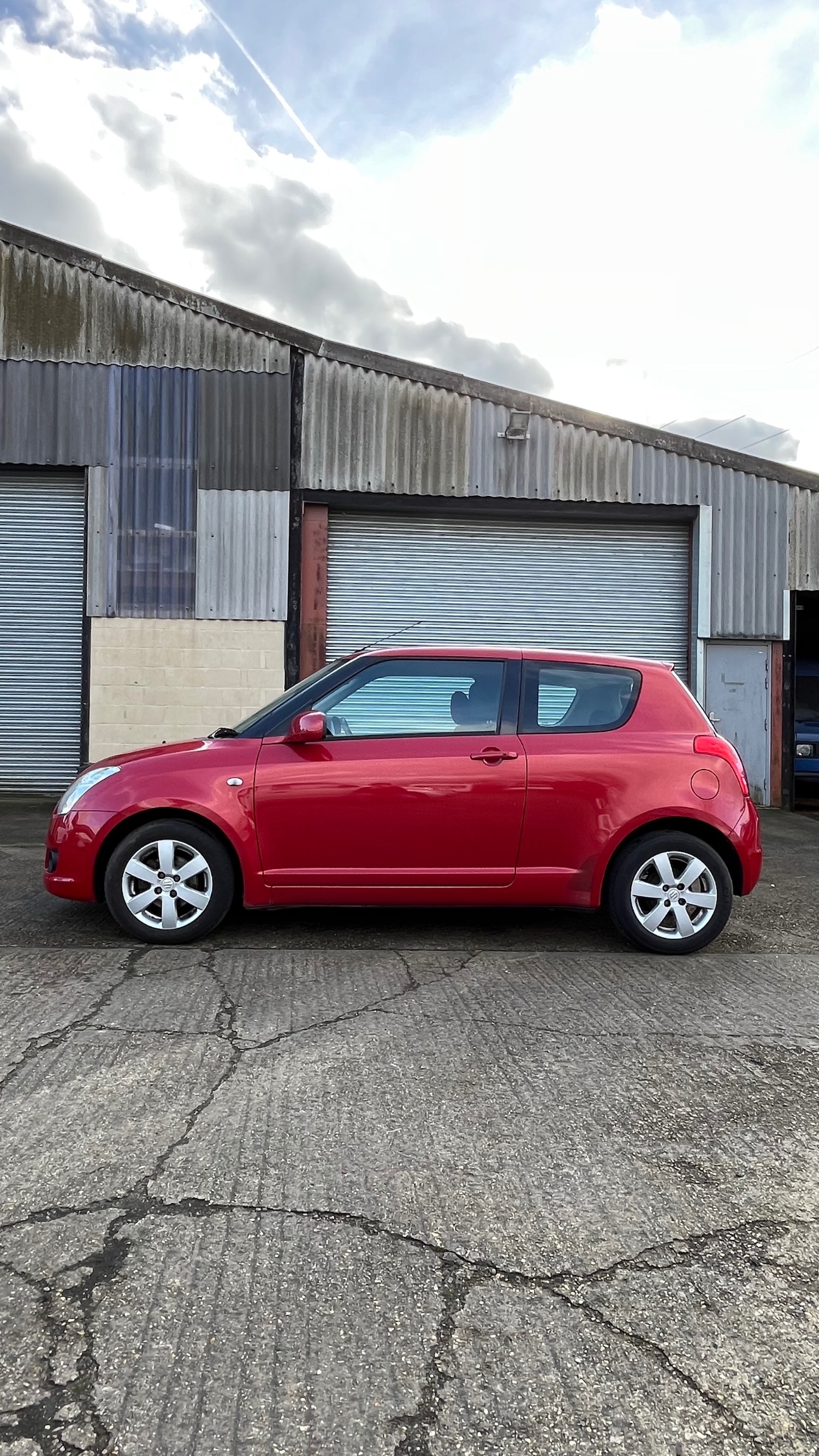 Used Suzuki Swift 2009 for sale - 77677248: Photo 4