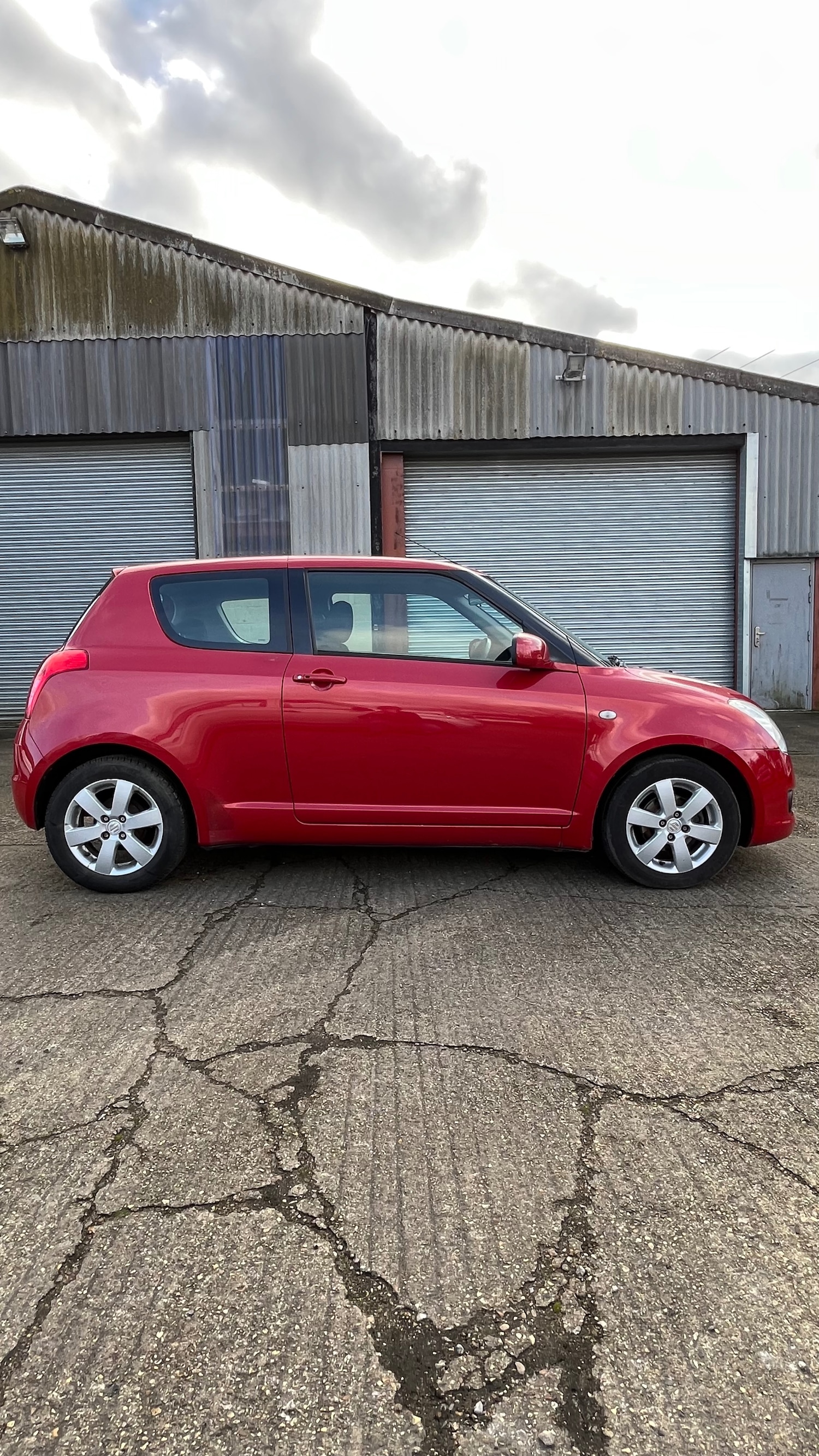 Used Suzuki Swift 2009 for sale - 77677248: Photo 5