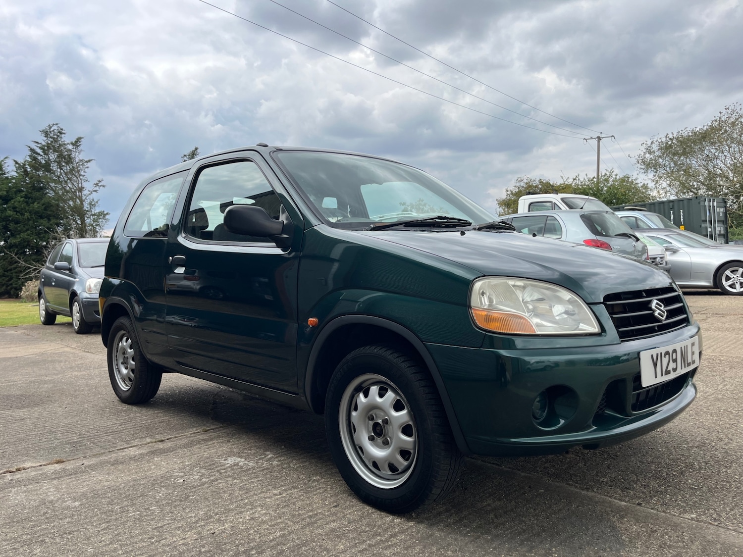 Used Suzuki Ignis 2001 for sale - 77136918: Photo 2