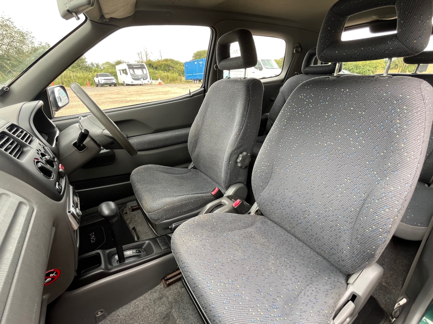 Used Suzuki Ignis 2001 for sale - 77136918: Photo 9