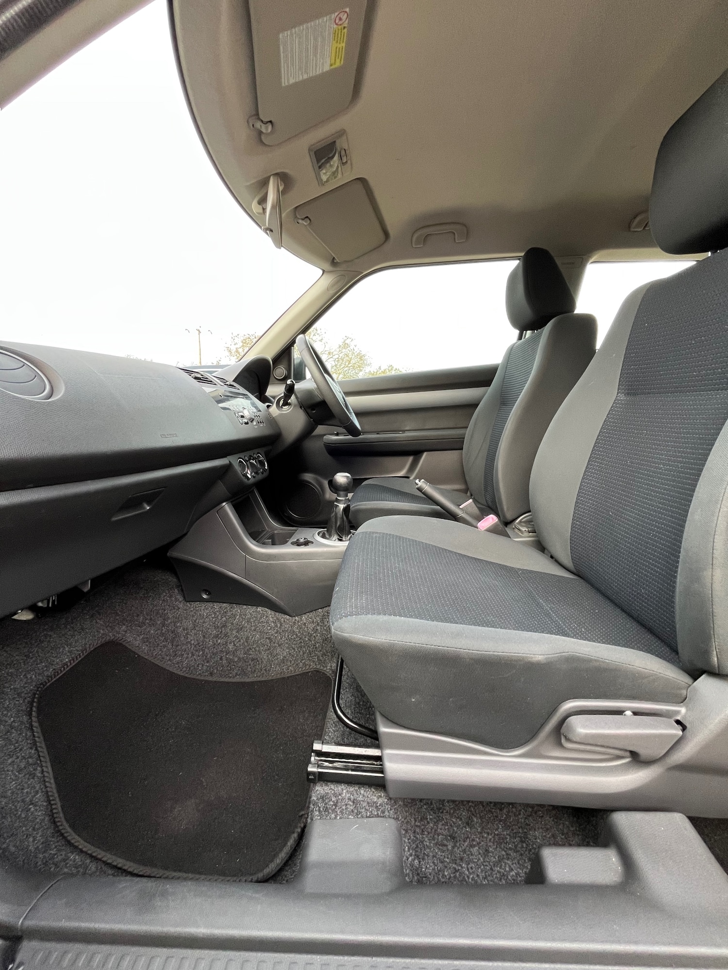 Used Suzuki Swift 2009 for sale - 77104614: Photo 11