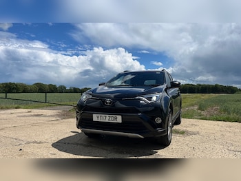Used Toyota RAV4 2017 for sale - 78846739: Photo