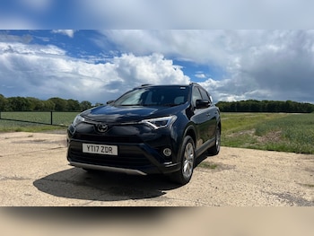 Used Toyota RAV4 2017 for sale - 78846739: Photo