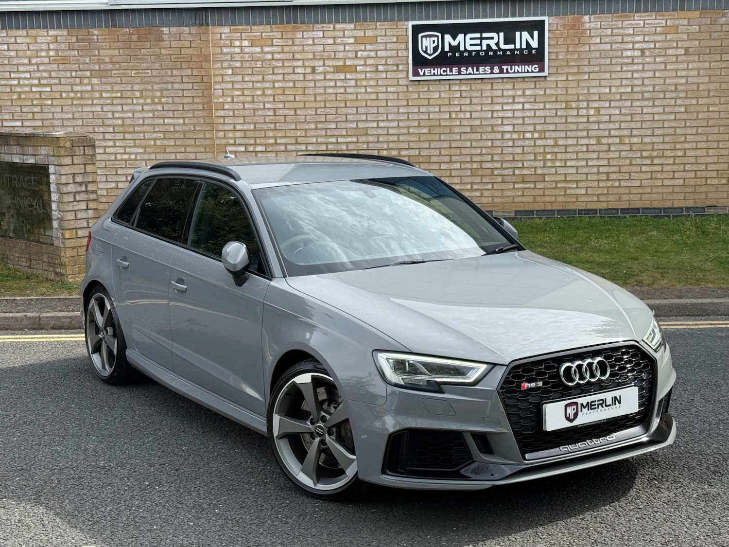 Used Audi RS3 2017 for sale - 78183439: Photo 7