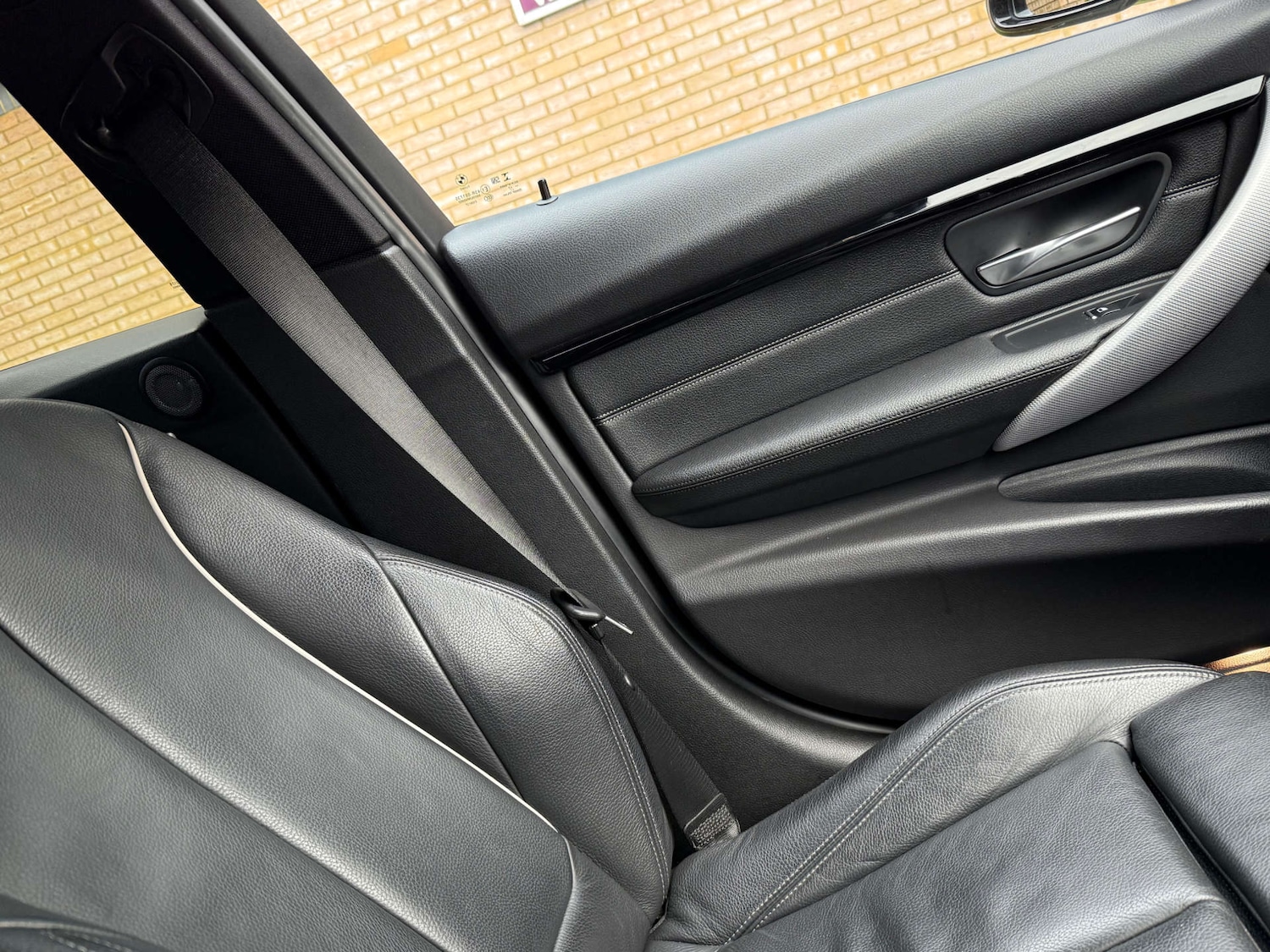 Used BMW 3 Series 2018 for sale - 76711689: Photo 36