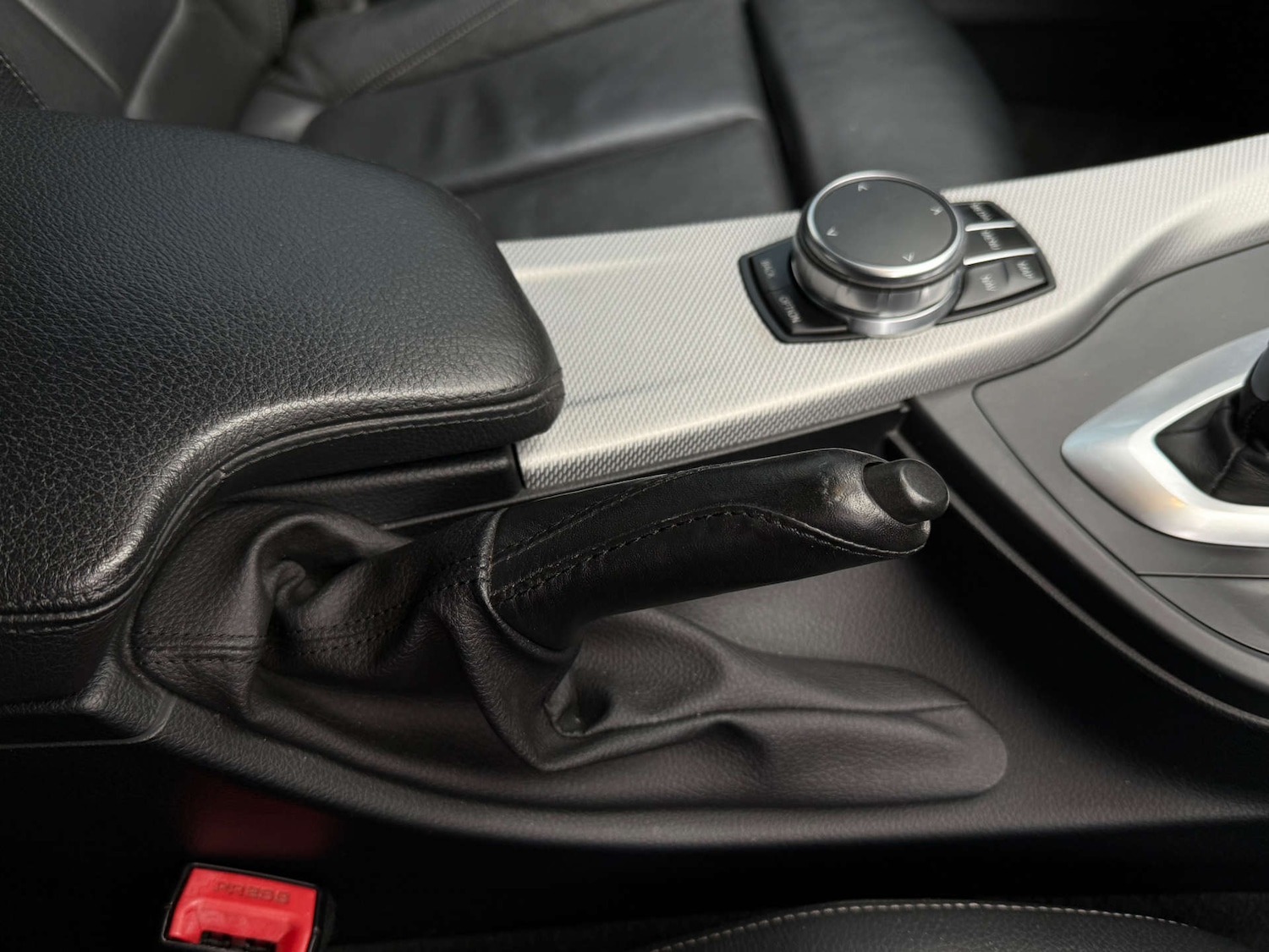 Used BMW 3 Series 2018 for sale - 76711689: Photo 39