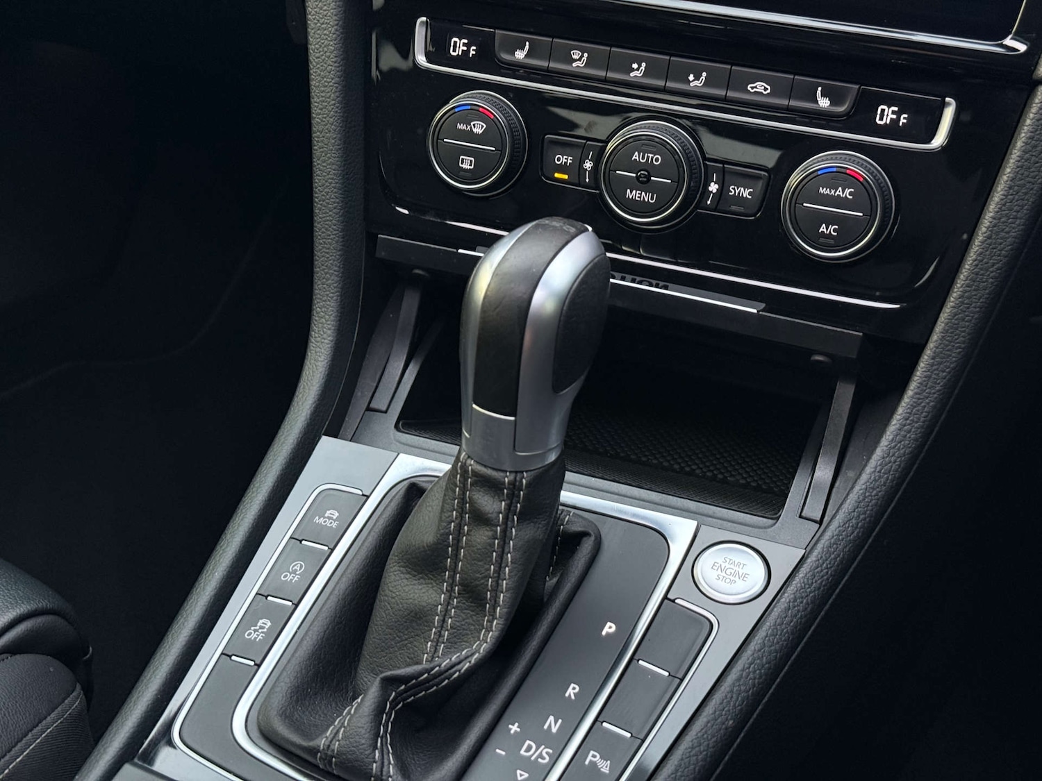 Used Volkswagen Golf 2018 for sale - 77129034: Photo 36