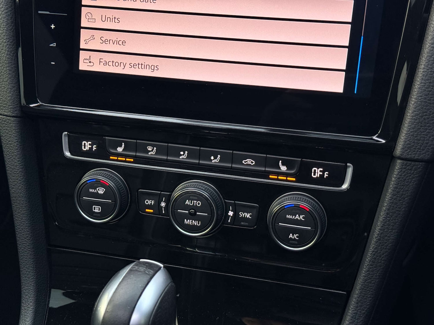 Used Volkswagen Golf 2018 for sale - 77129034: Photo 40