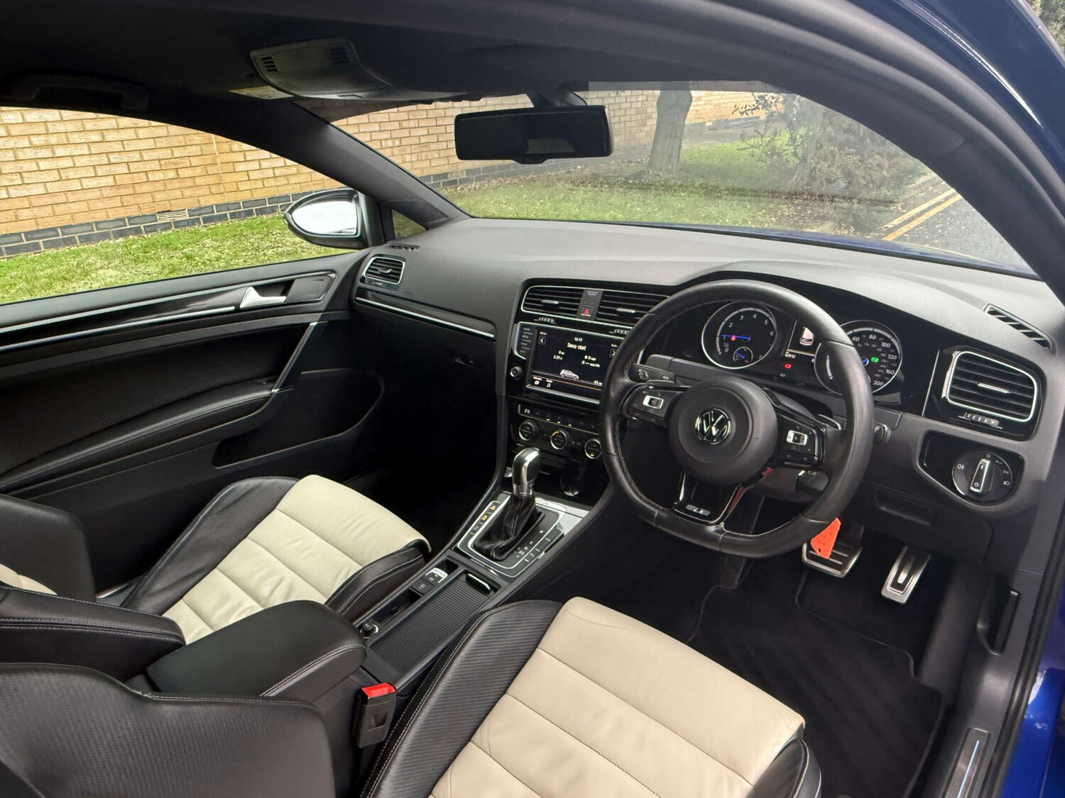 Used Volkswagen Golf 2016 for sale - 77964804: Photo 30