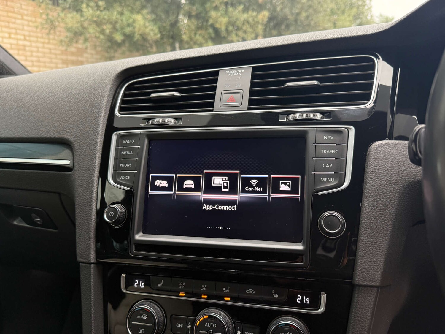 Used Volkswagen Golf 2016 for sale - 77964804: Photo 34