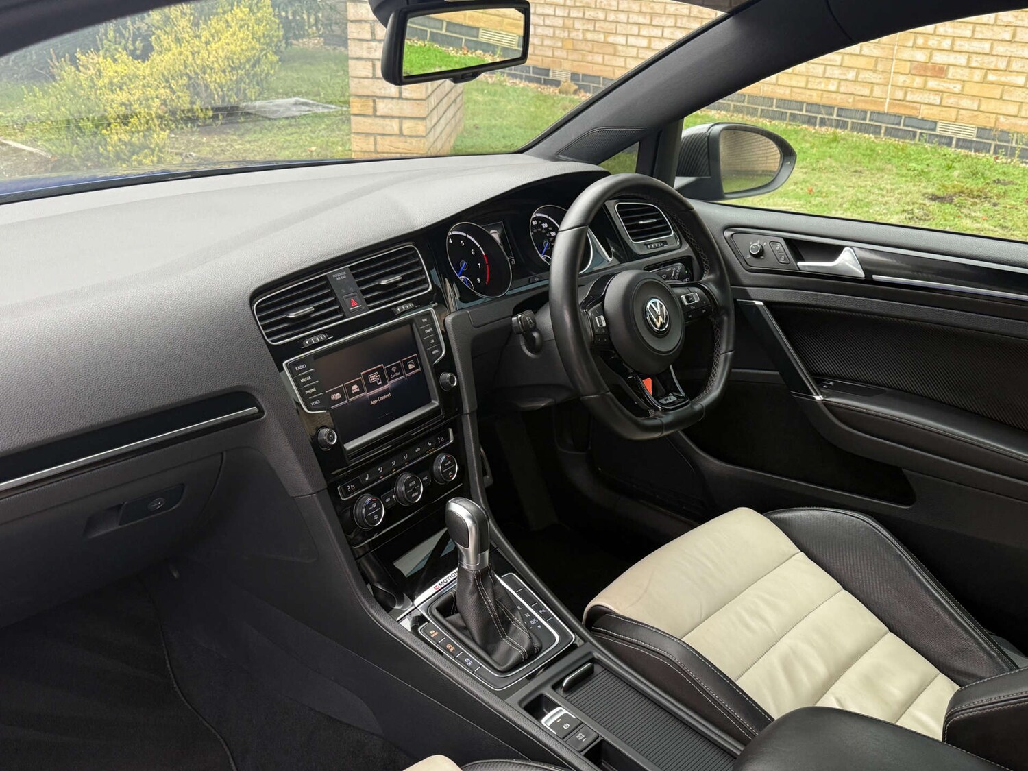 Used Volkswagen Golf 2016 for sale - 77964804: Photo 54