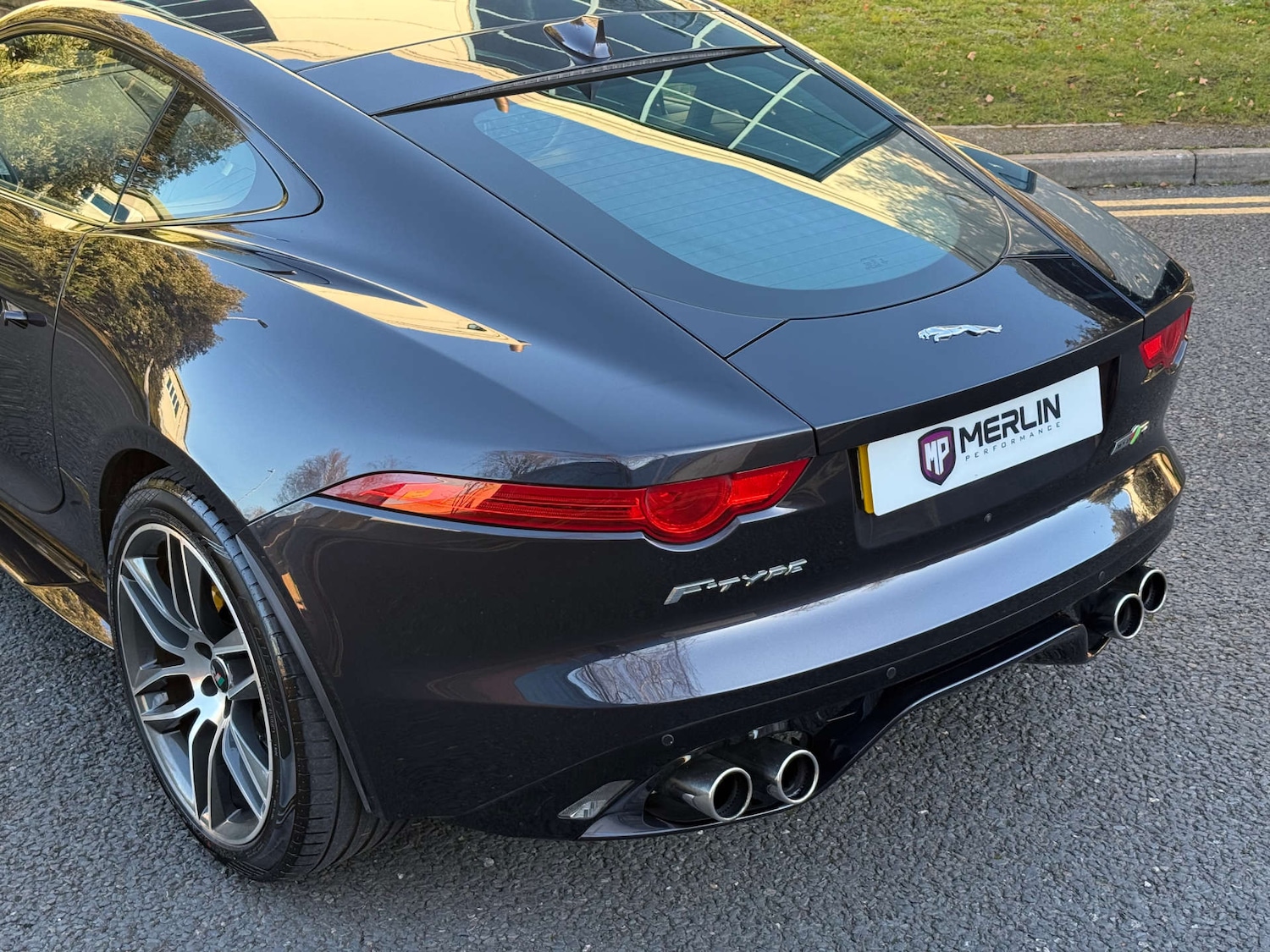 Used Jaguar F-Type 2015 for sale - 77055553: Photo 11