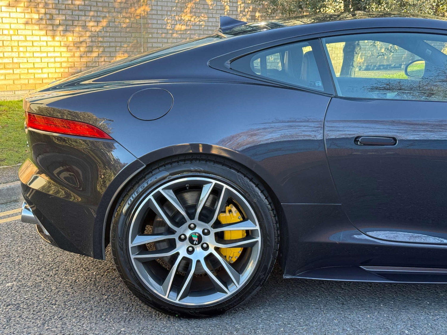 Used Jaguar F-Type 2015 for sale - 77055553: Photo 16