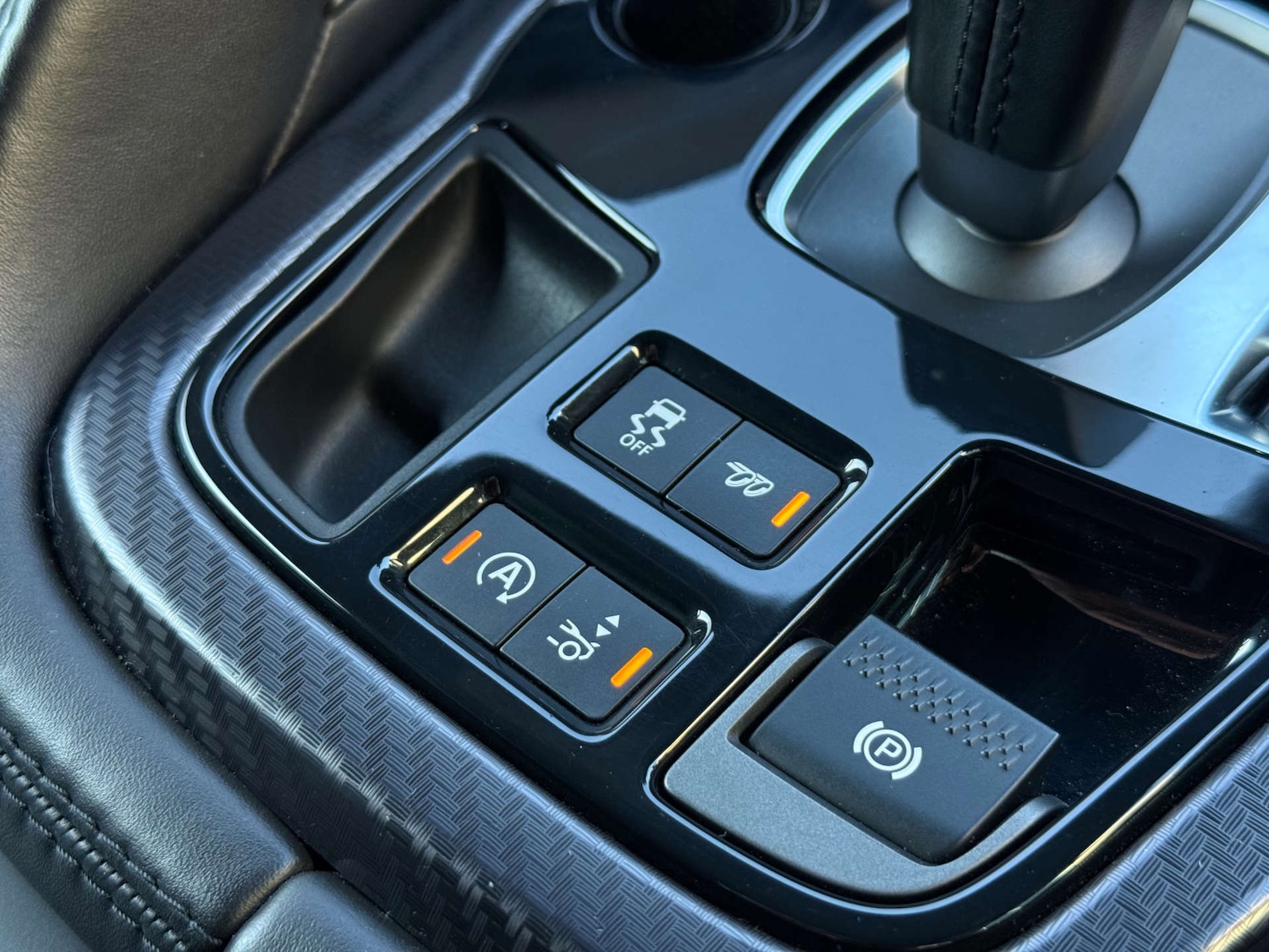 Used Jaguar F-Type 2015 for sale - 77055553: Photo 31