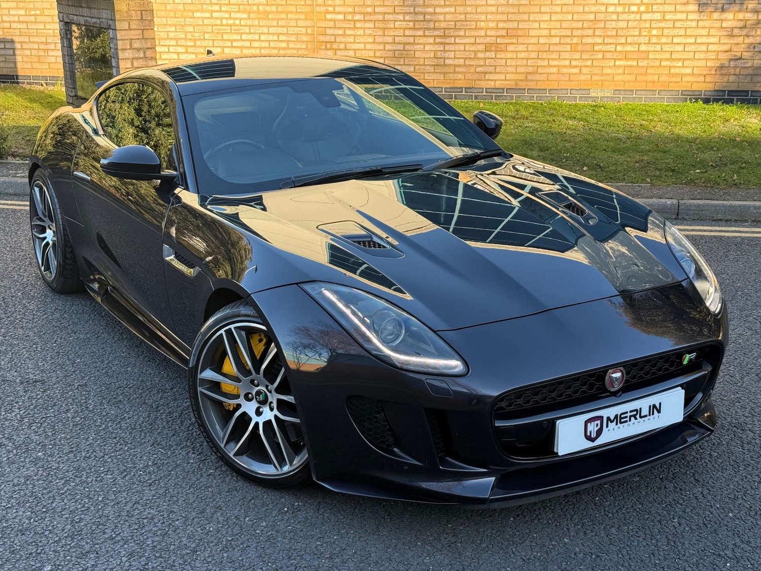 Used Jaguar F-Type 2015 for sale - 77055553: Photo 5