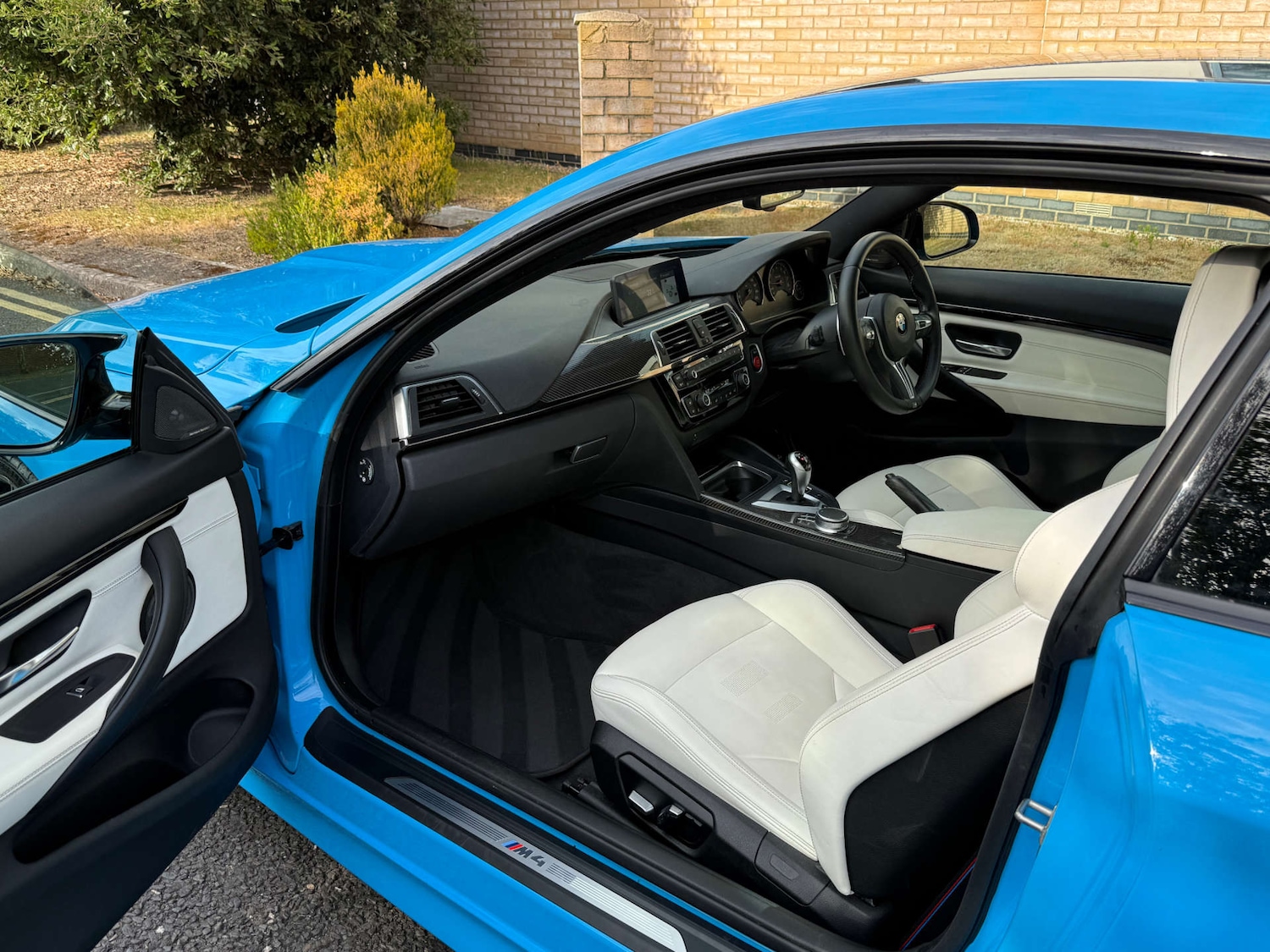 Used BMW M4 2019 for sale - 76739845: Photo 2