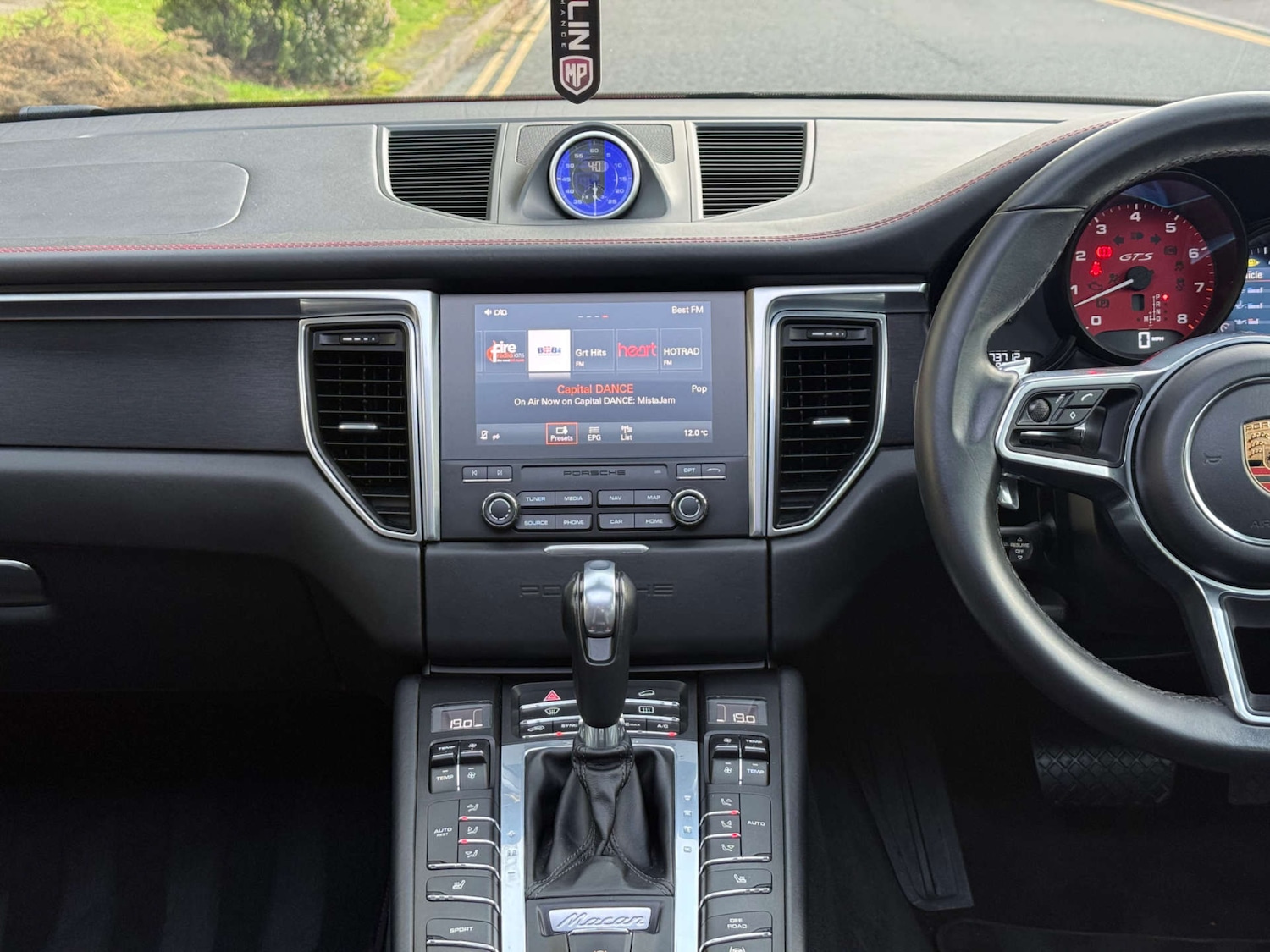 Used Porsche Macan 2016 for sale - 77541323: Photo 24