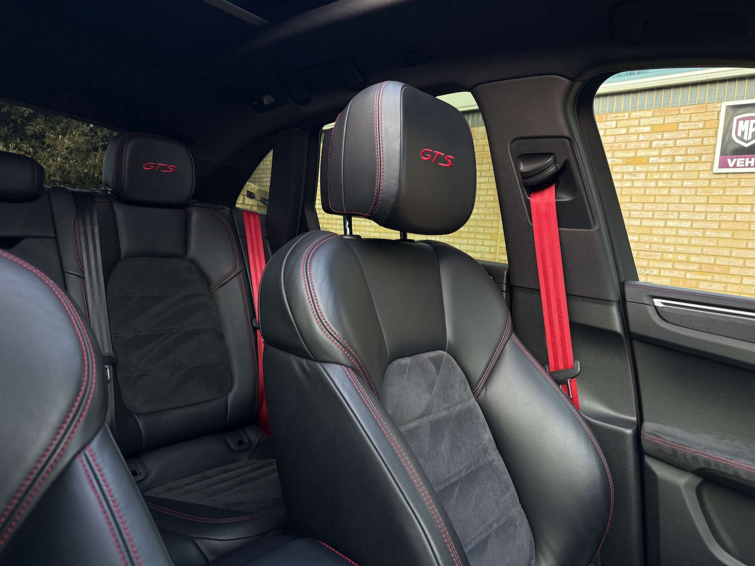 Used Porsche Macan 2016 for sale - 77541323: Photo 30