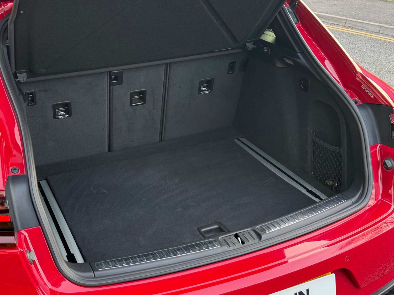 Used Porsche Macan 2016 for sale - 77541323: Photo 63