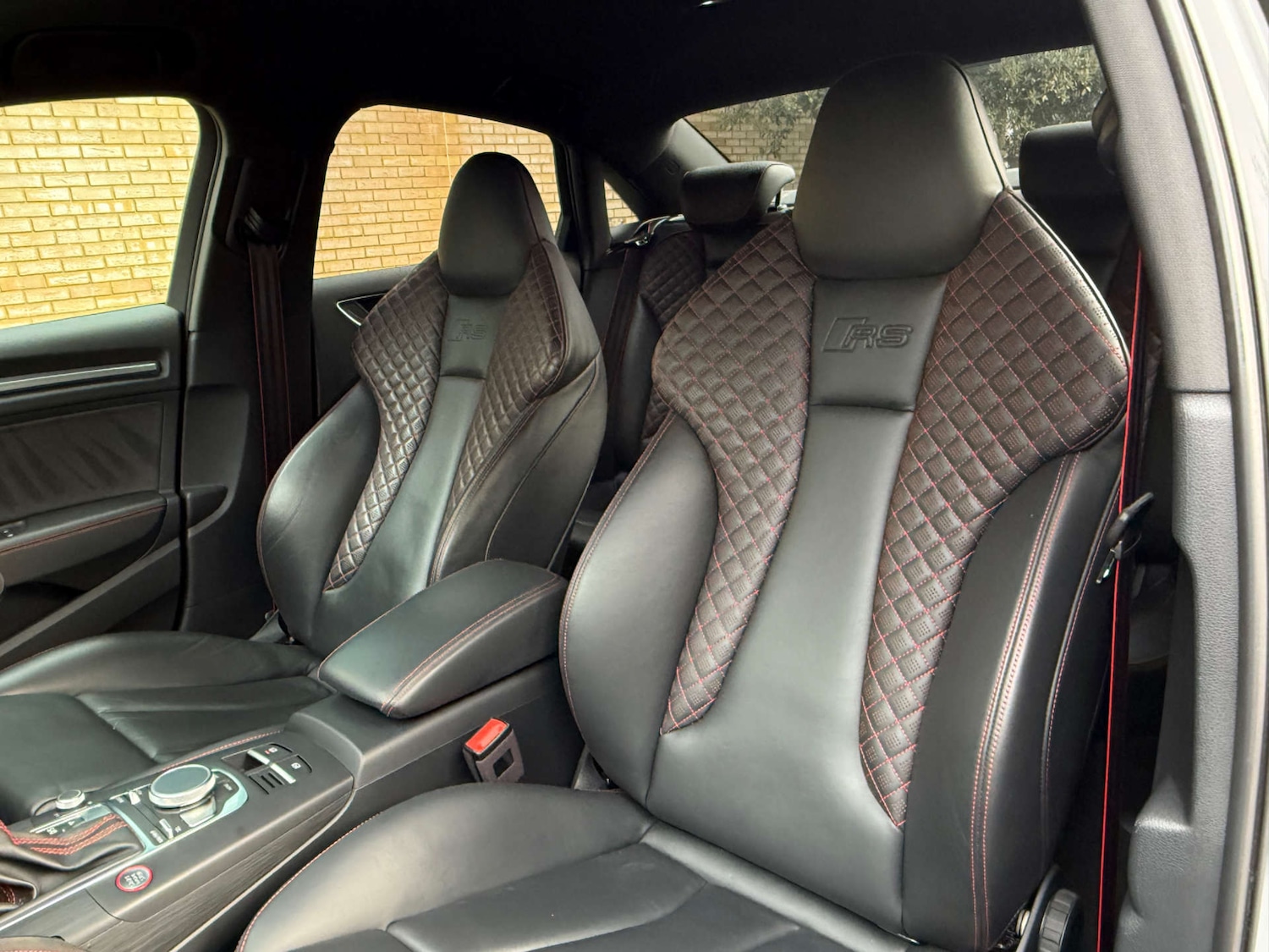 Used Audi RS3 2017 for sale - 76416879: Photo 31