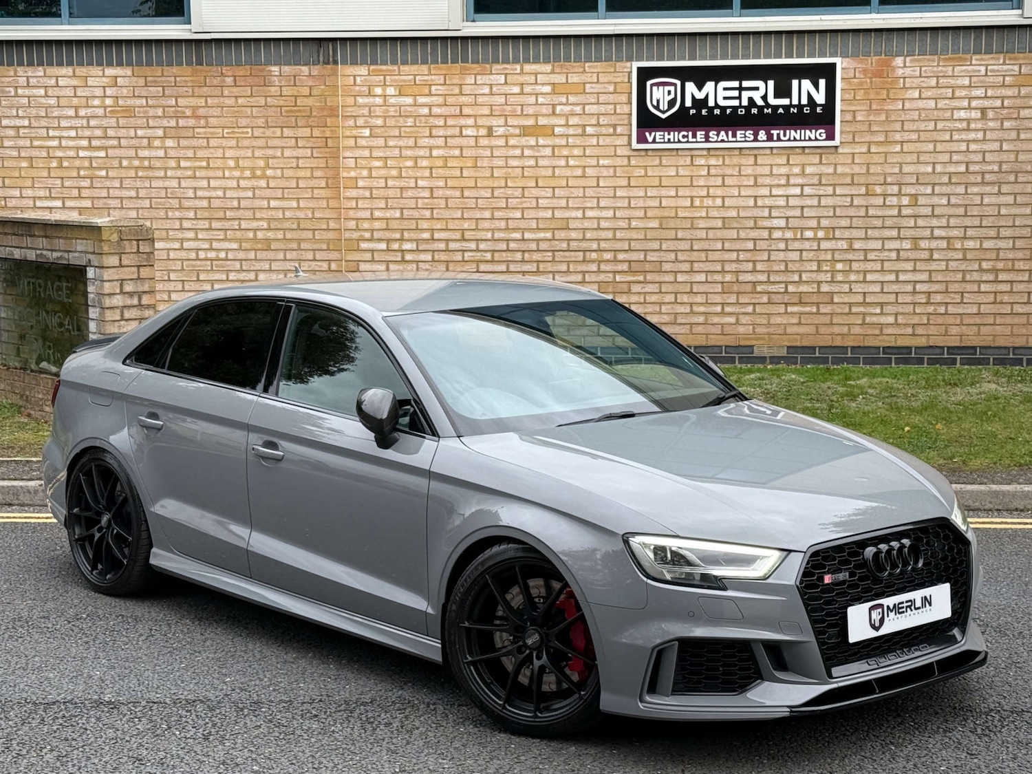Used Audi RS3 2017 for sale - 76416879: Photo 5