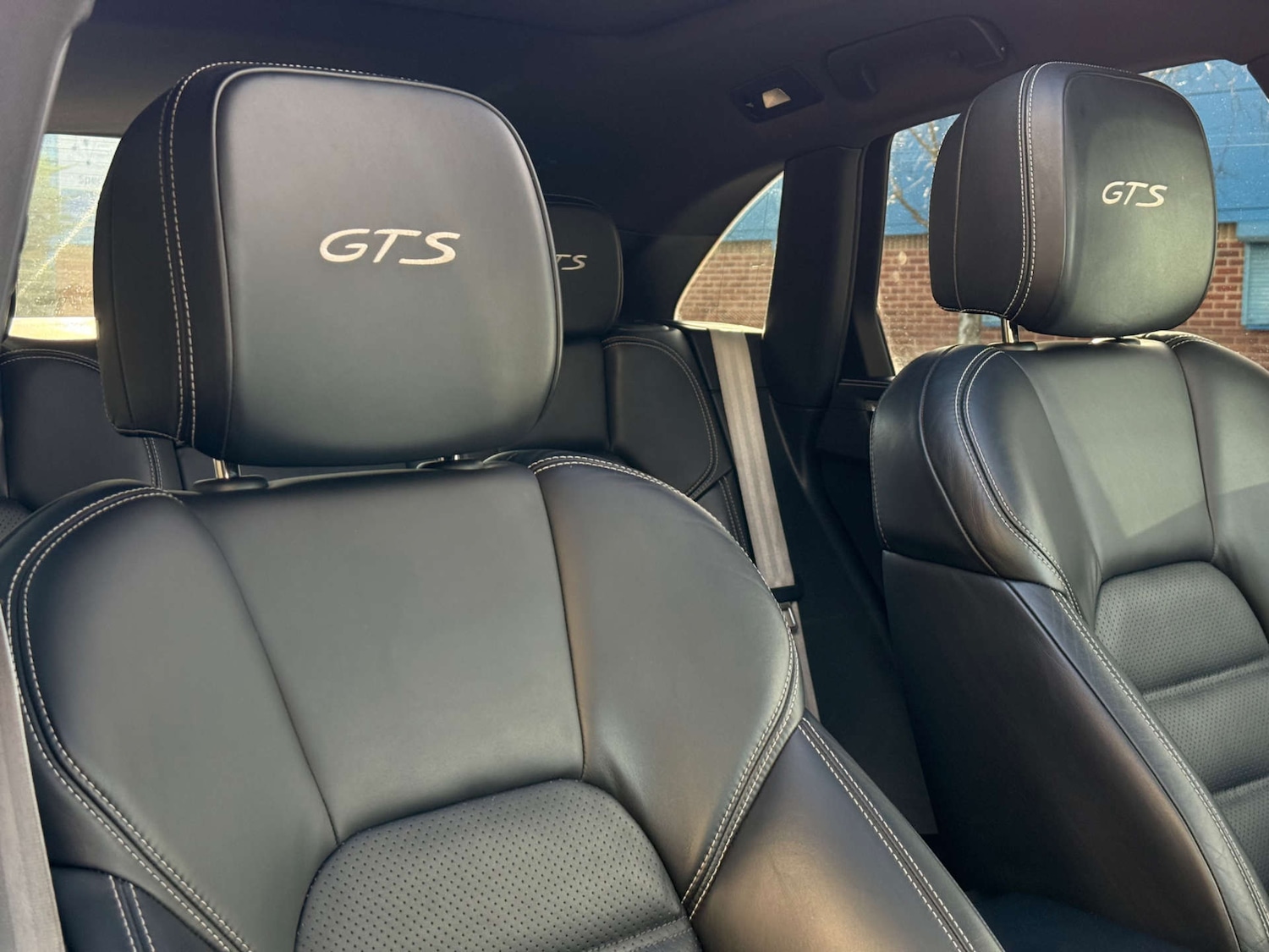 Used Porsche Macan 2016 for sale - 77434612: Photo 23