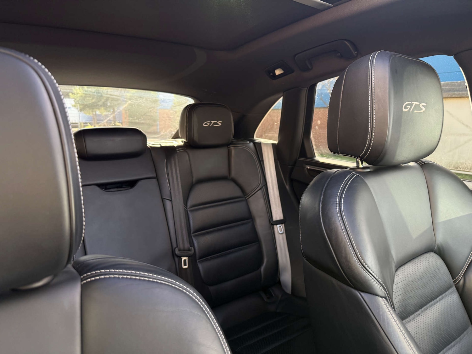 Used Porsche Macan 2016 for sale - 77434612: Photo 31