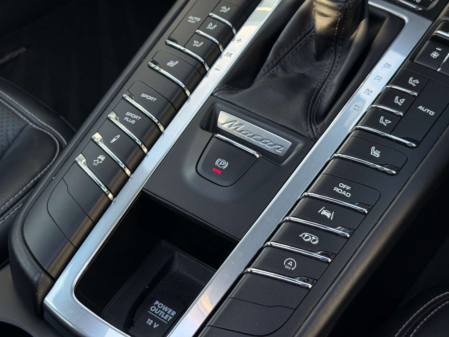 Used Porsche Macan 2016 for sale - 77434612: Photo 33