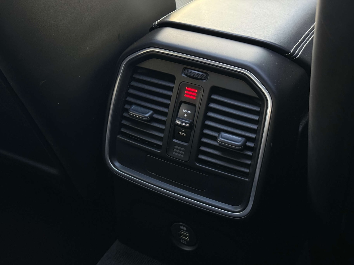 Used Porsche Macan 2016 for sale - 77434612: Photo 35