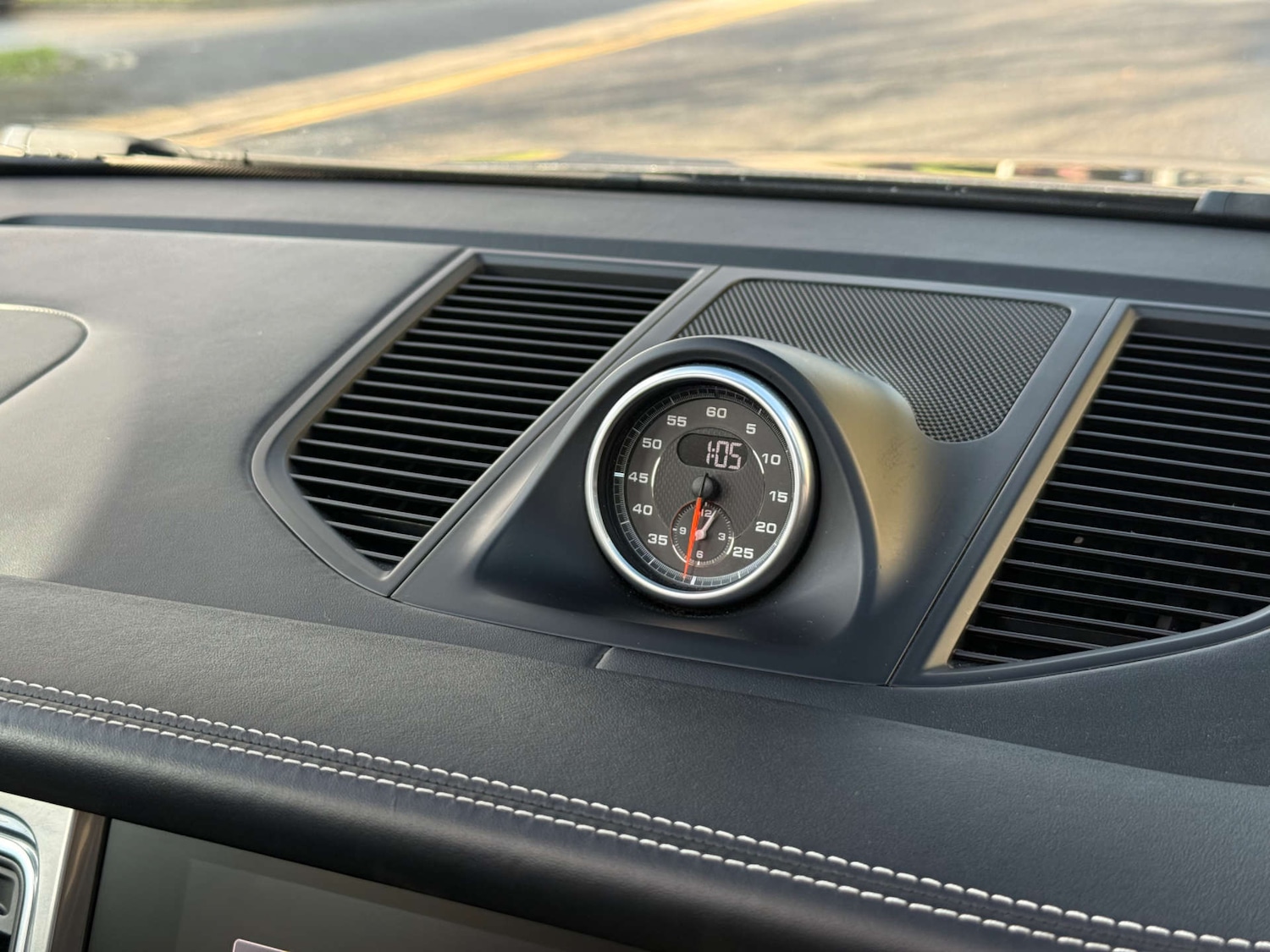 Used Porsche Macan 2016 for sale - 77434612: Photo 38