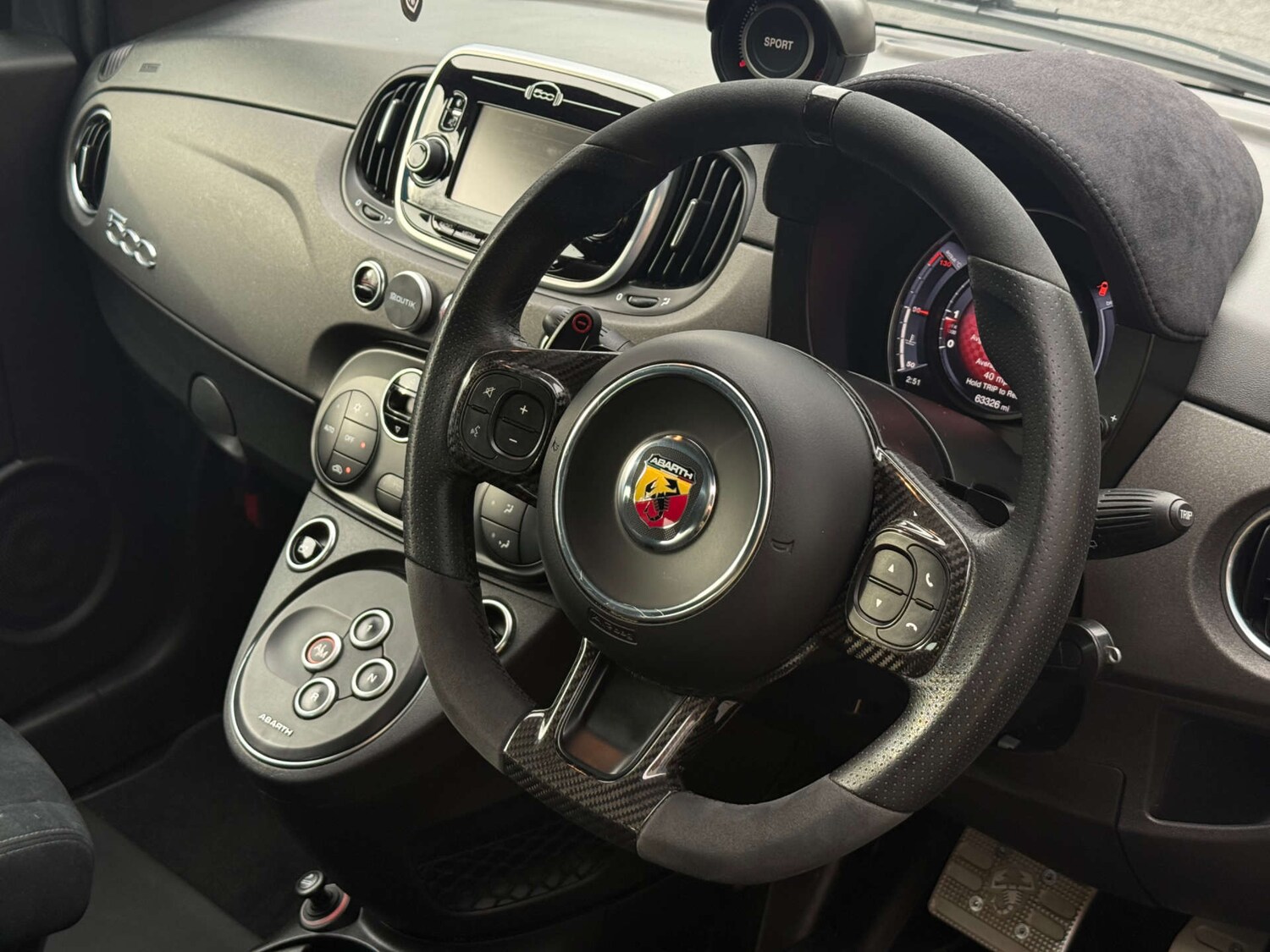 Used Abarth 595 2017 for sale - 77584025: Photo 25