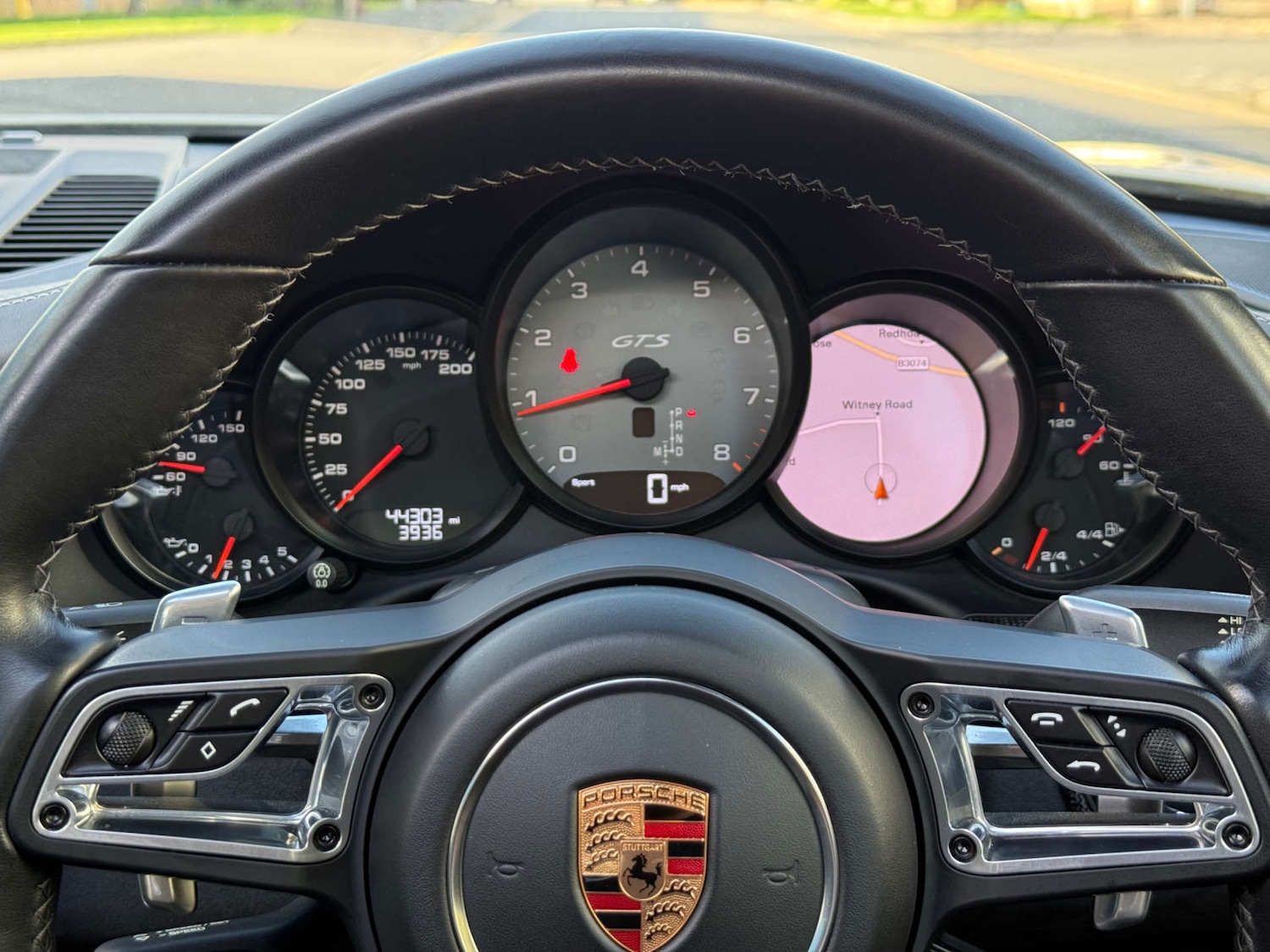 Used Porsche 911 2018 for sale - 77837315: Photo 32