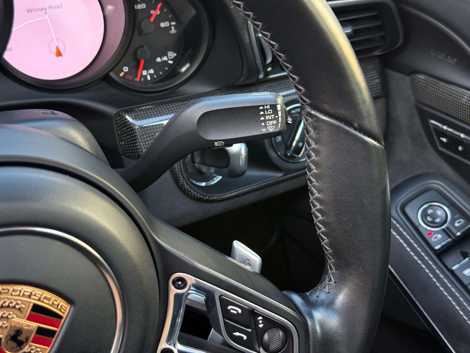 Used Porsche 911 2018 for sale - 77837315: Photo 36