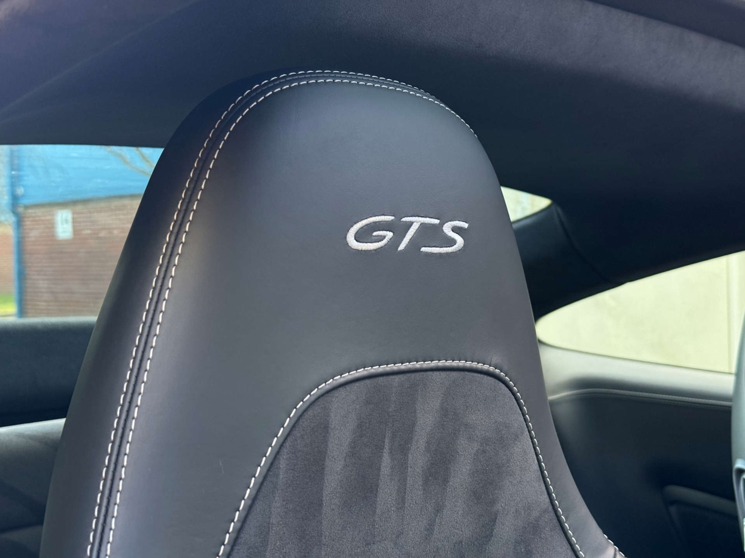 Used Porsche 911 2018 for sale - 77837315: Photo 51