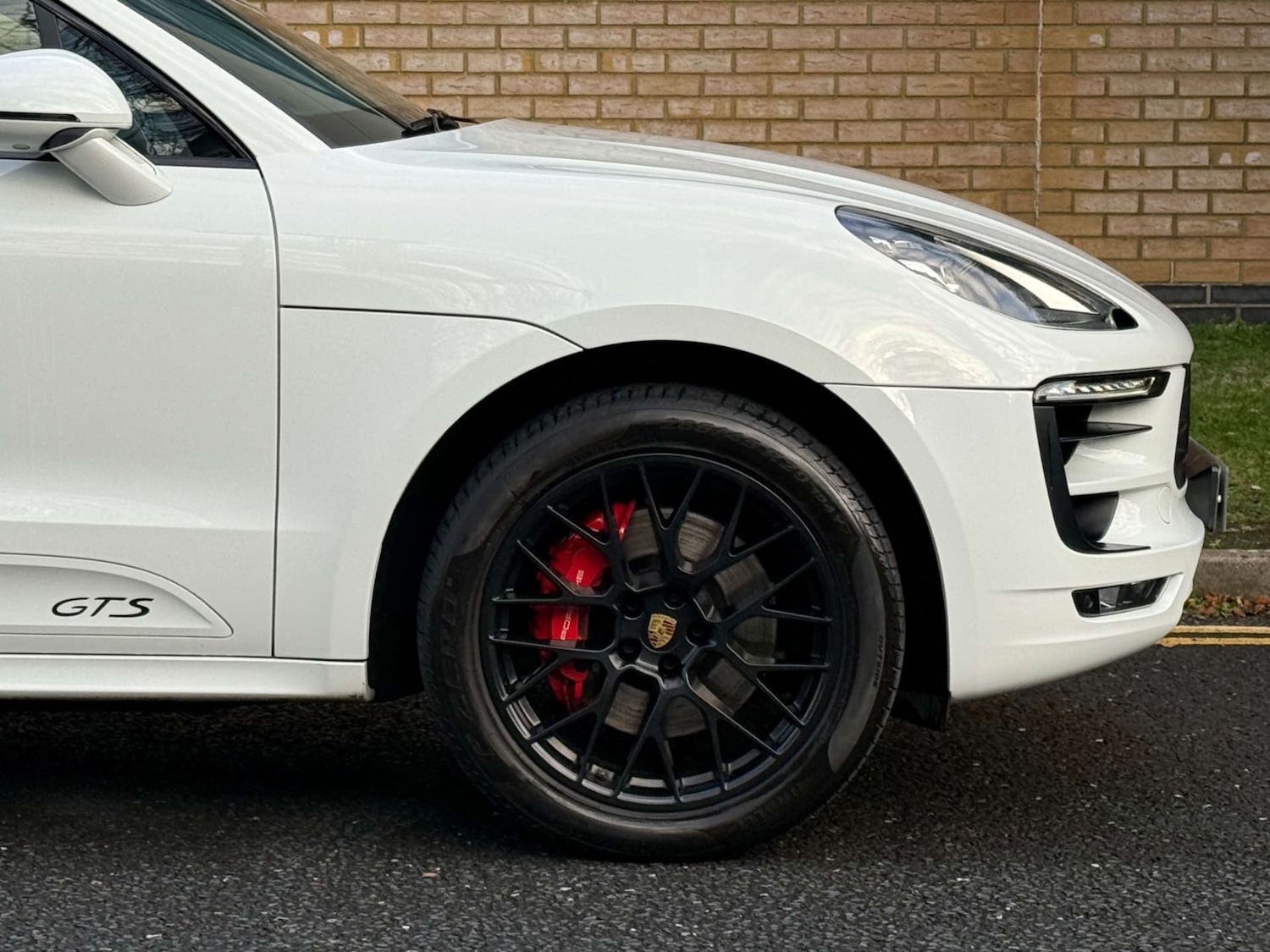 Used Porsche Macan 2018 for sale - 76961786: Photo 15