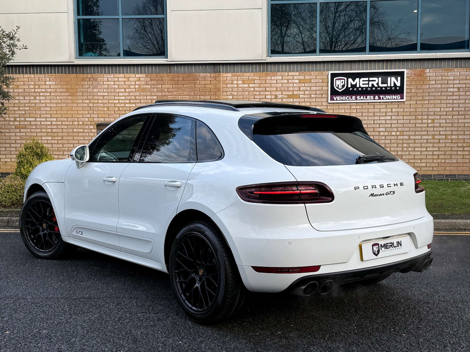 Used Porsche Macan 2018 for sale - 76961786: Photo 18