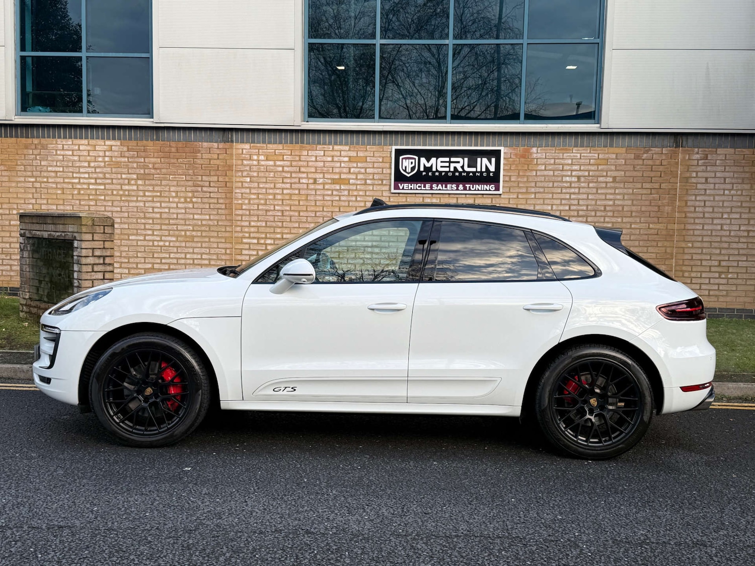 Used Porsche Macan 2018 for sale - 76961786: Photo 24
