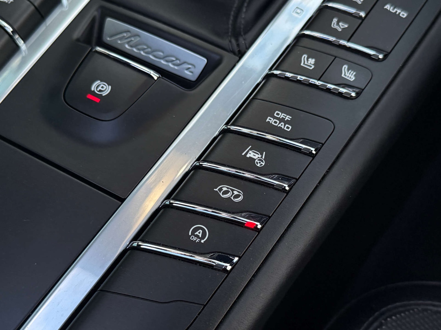 Used Porsche Macan 2018 for sale - 76961786: Photo 38