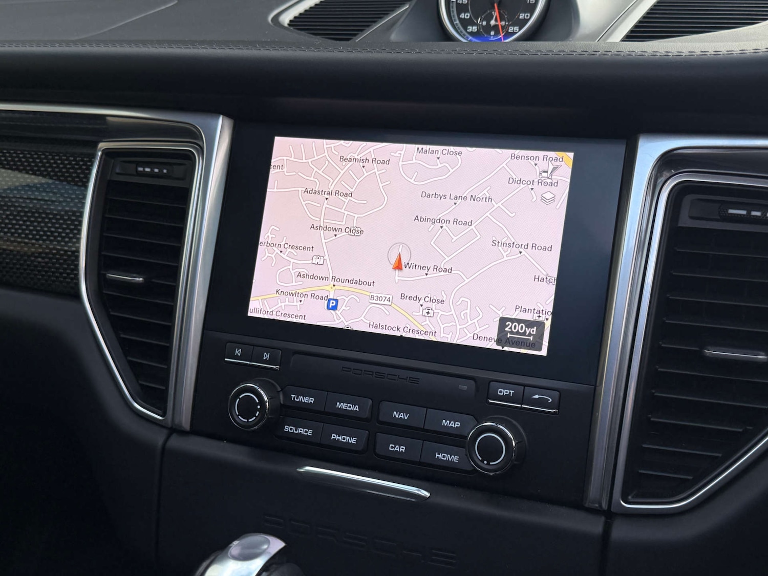 Used Porsche Macan 2018 for sale - 76961786: Photo 51