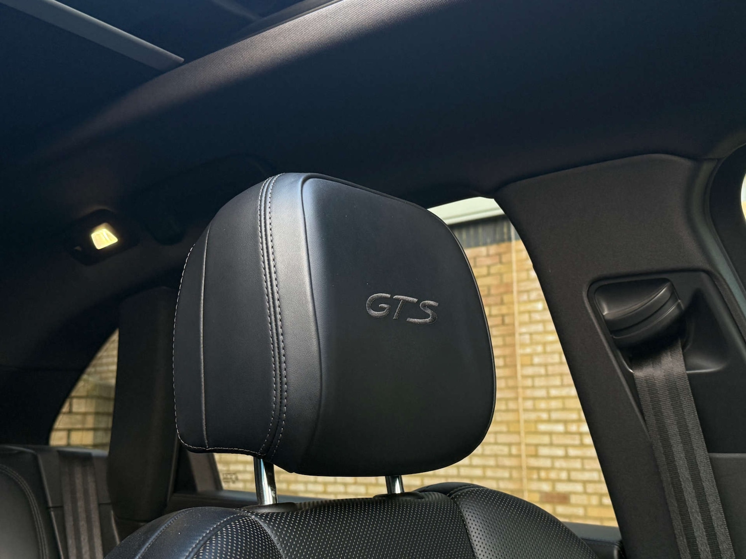 Used Porsche Macan 2018 for sale - 76961786: Photo 53