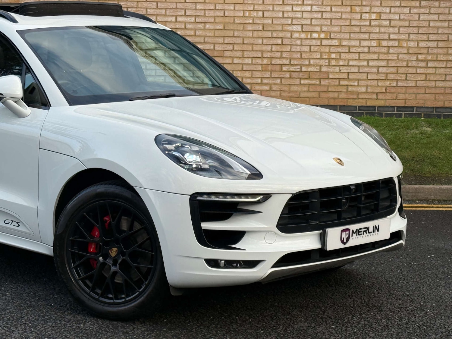 Used Porsche Macan 2018 for sale - 76961786: Photo 6