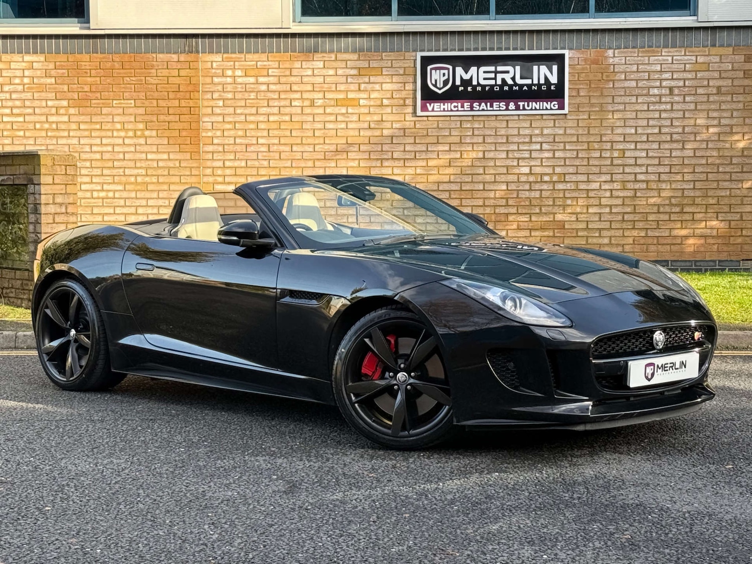 Used Jaguar F-Type 2013 for sale - 76935488: Photo 1